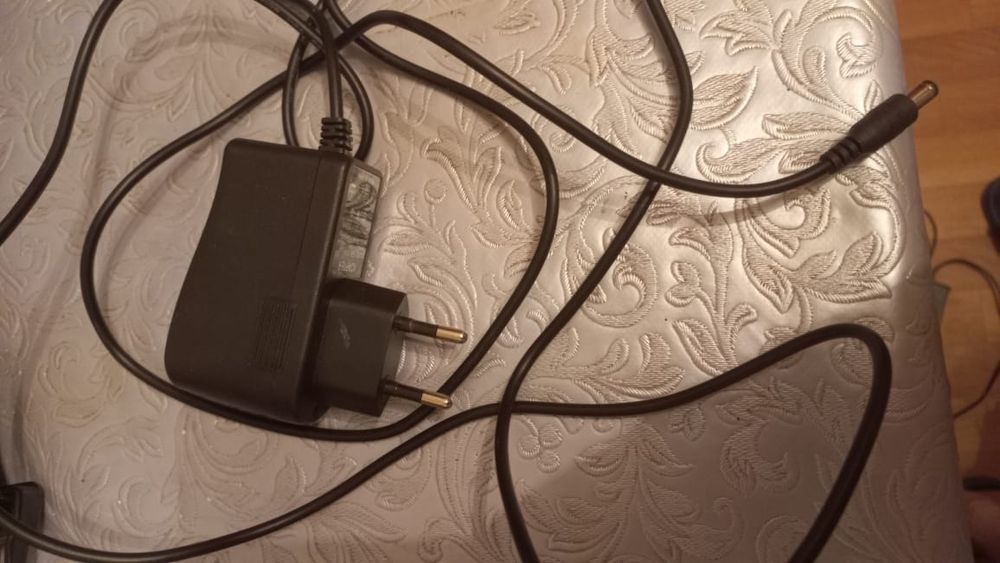 Продам Блок Питания На 12 Вольт. 1,5 Ампер.