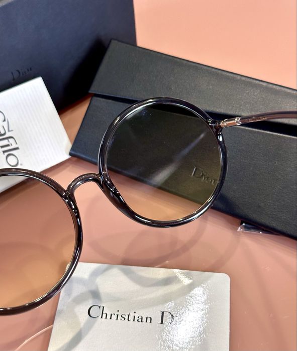 Оригинални слънчеви очила Christian Dior KB70D