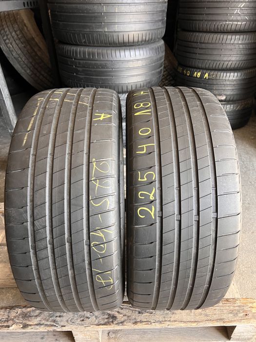 2 anvelope vara 225/40/18 , Bridgestone , DOT 2022