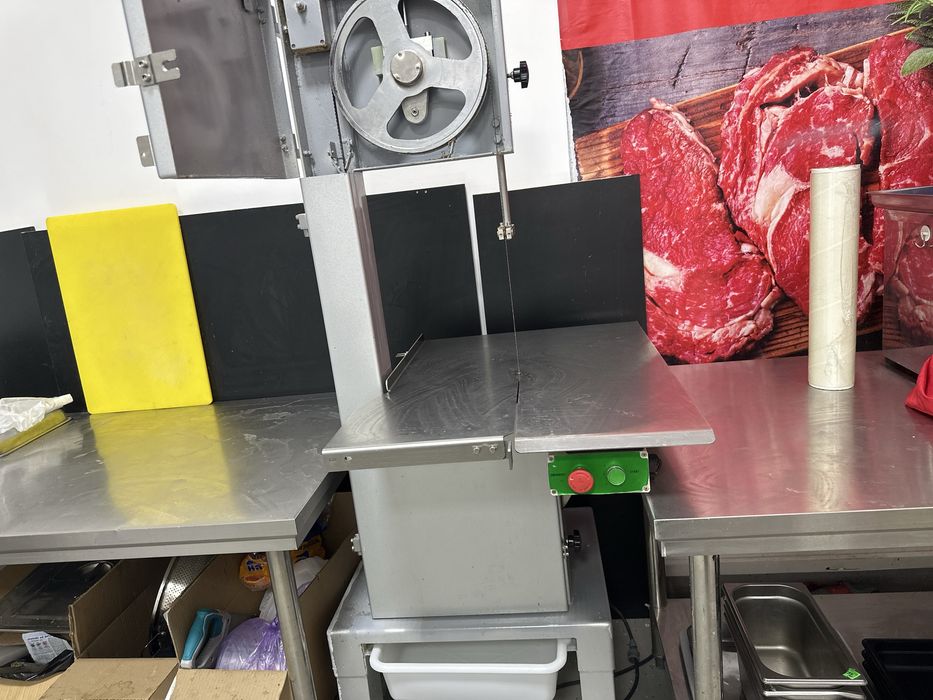 Продам холодильники