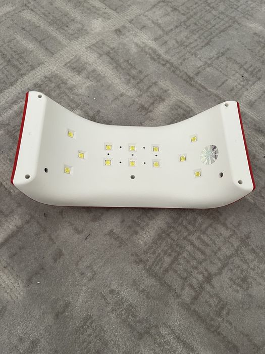 Лампа для маникюра