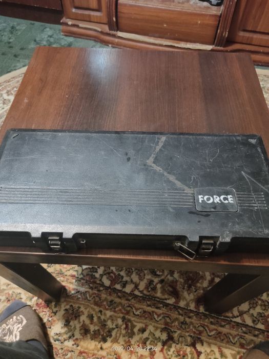 Продам набор инструментов Forse