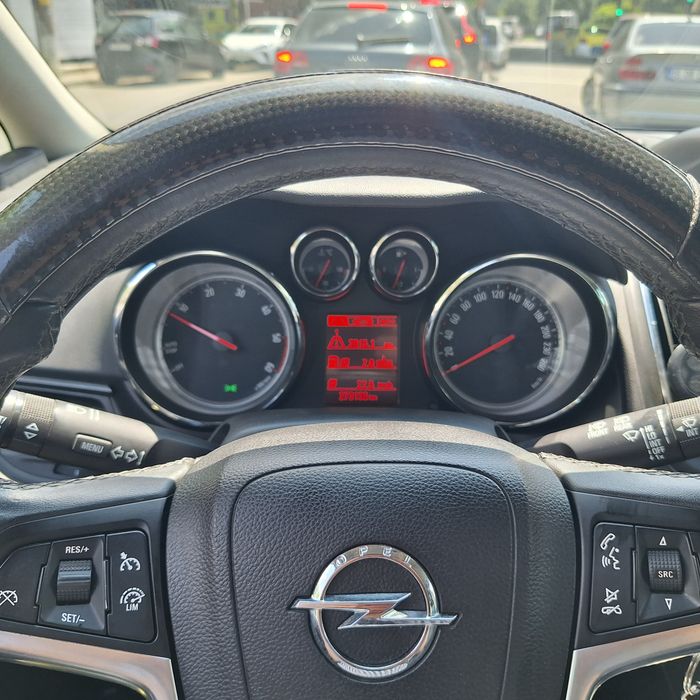 Zafira euro 6 an 2015 / Schimb