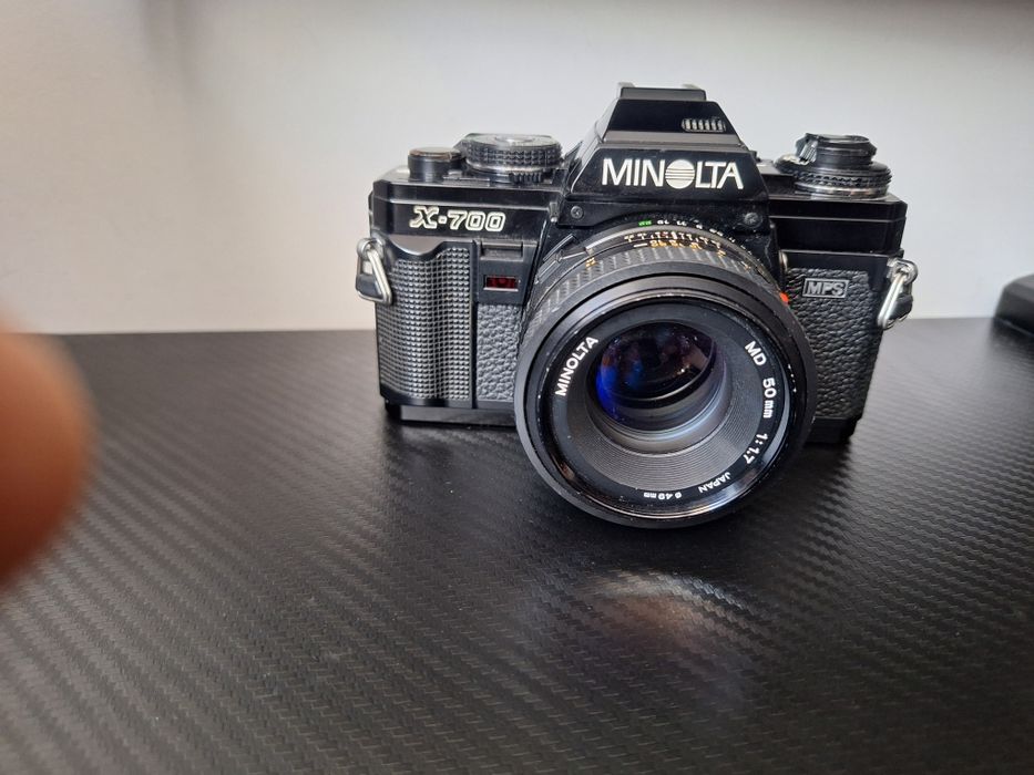 Minolta X-700+50mm f1.7 MD