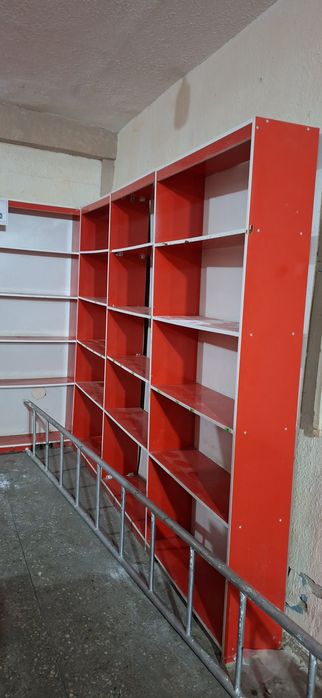 Полки для магазина