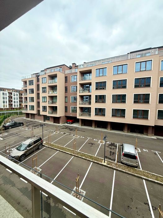 Двустаен апартамент под наем в ж.к. Дружба 2