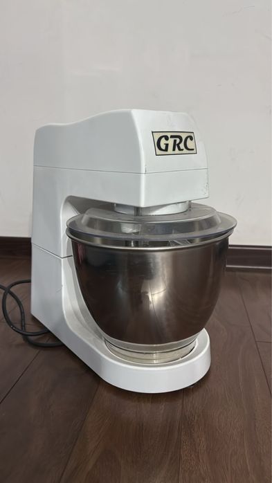 Профессиональный планетарный миксер GRC (7 литров)