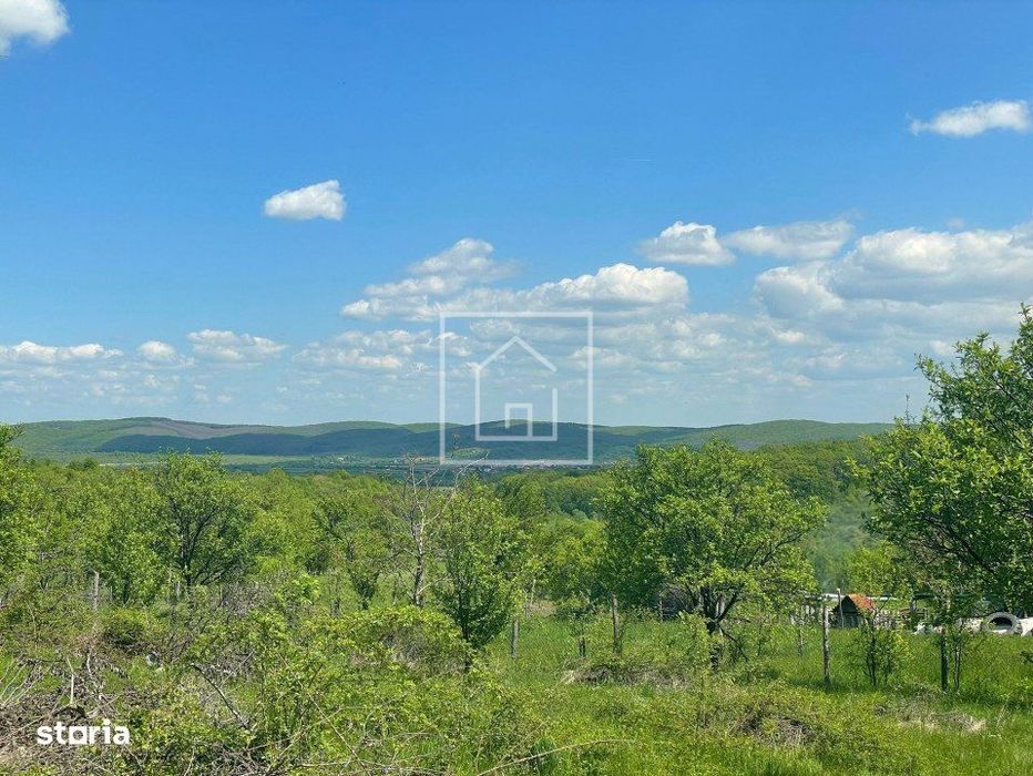 Teren intravilan cu priveliste superba in zona Sibiel