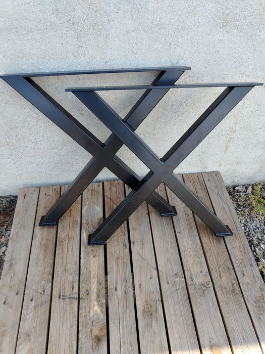 Picioare metalice pentru masă