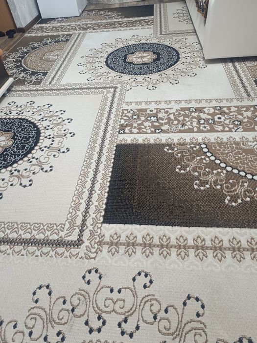 Продам палас 3х5