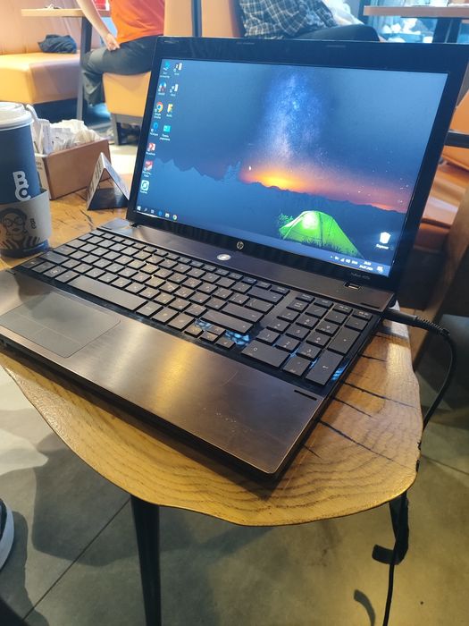 Продам красивый ноутбук HP