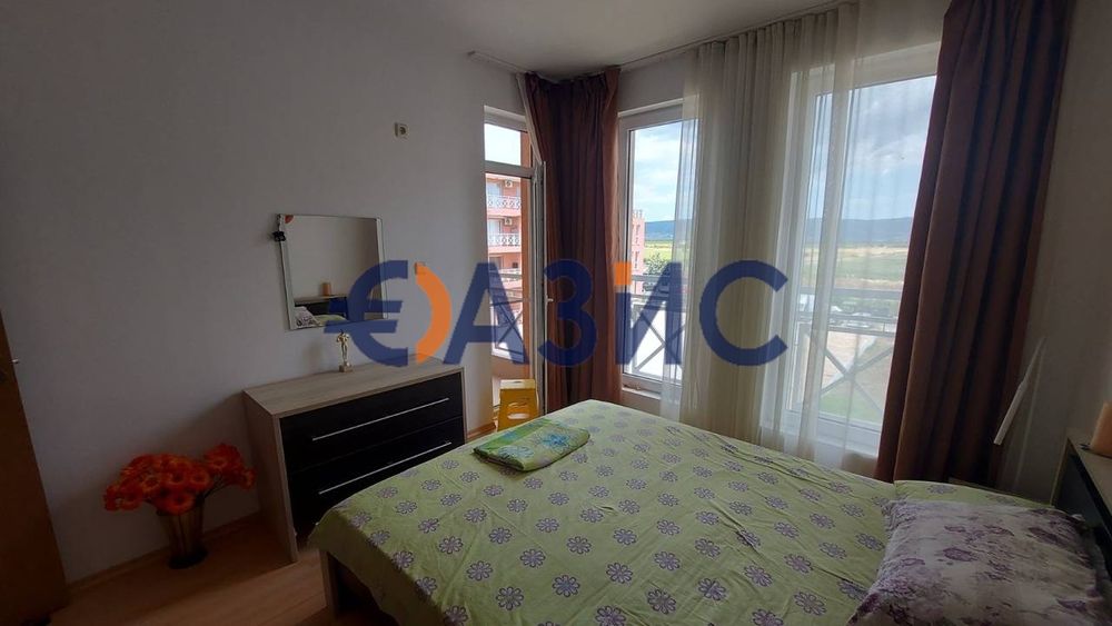 Продава се Тристаен апартамент в к.к. Слънчев бряг - 72 кв.м за 791 €/кв.м - Снимка #14