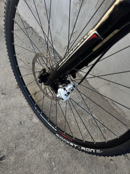 Bicicletă Univega Terreno Series - Echipare Shimano Deore XT, Frâne Hidraulice Avid