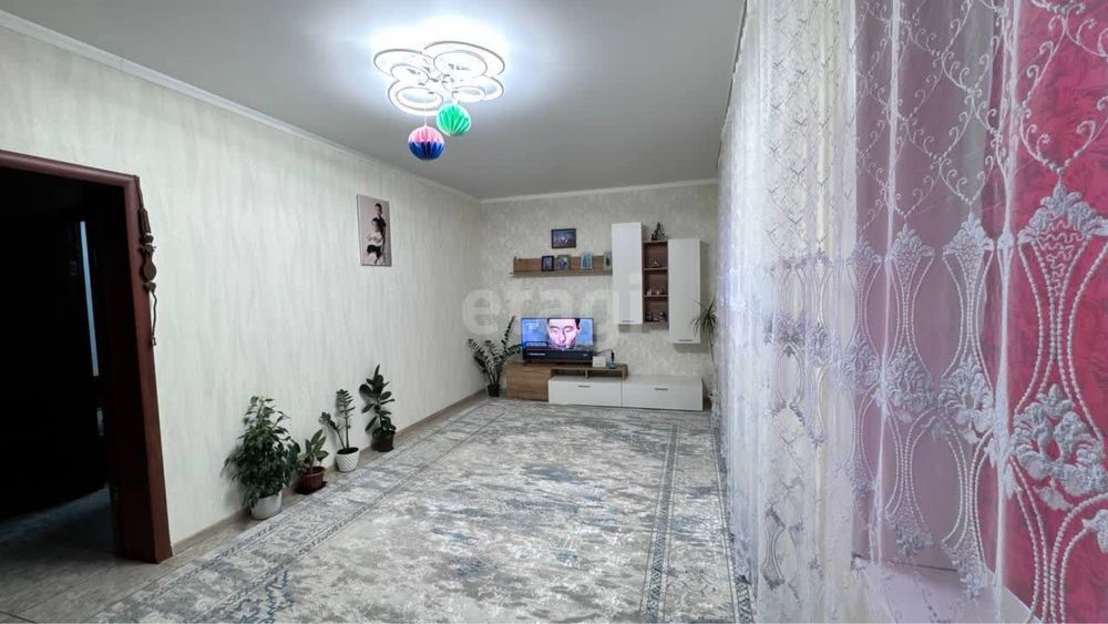 Продам дом,р-н Алтын дала