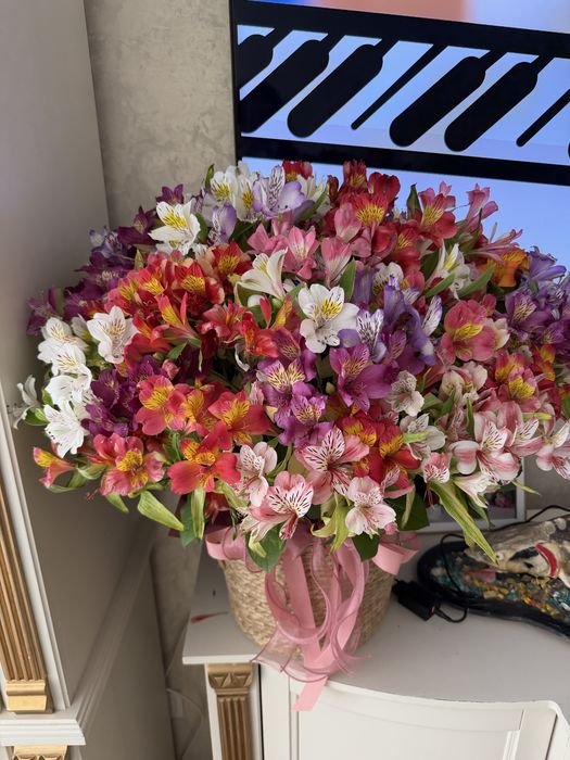 Букет цветов, мне подарилИ