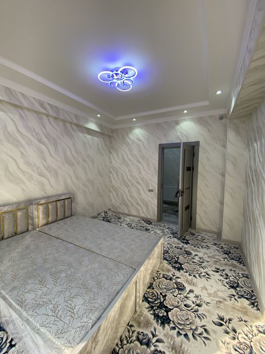 Afsonalar vodiysi 3-qavat yaqinida bogʻcha, maktab, masjid joylashgan