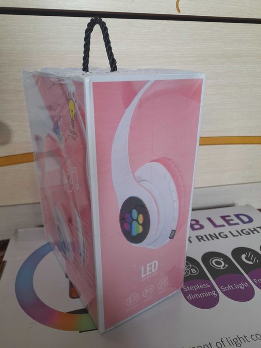 Наушник детский подключается через блютуз