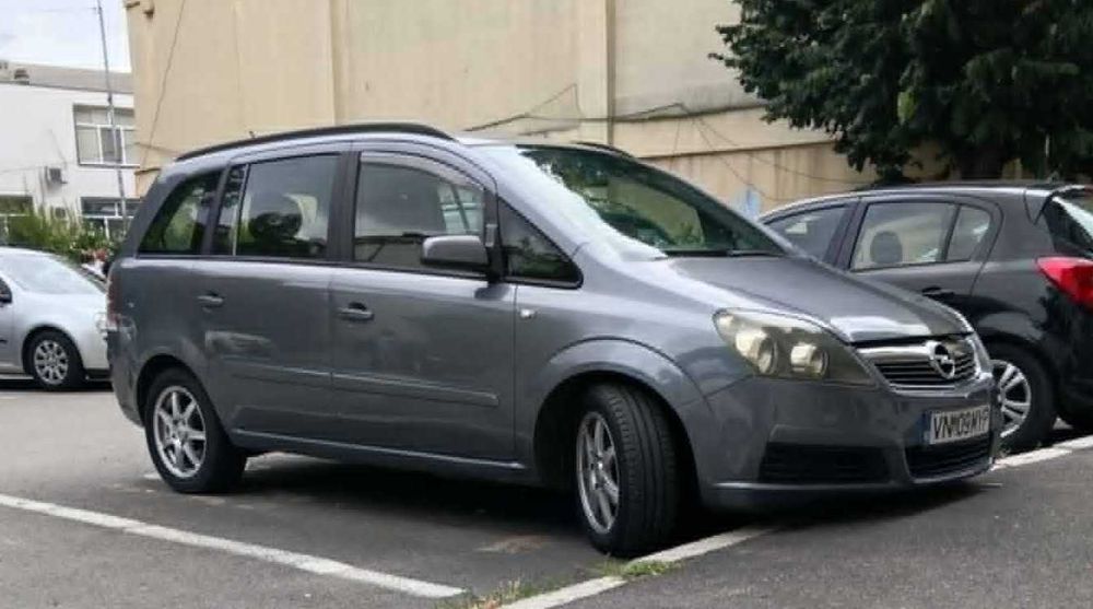 Vand Opel Zafira B - 2006
