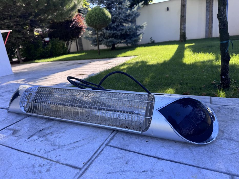 Incalzitor Radiator electric cu infraroșu DELEX – încălzitor terasă / hală / foișor