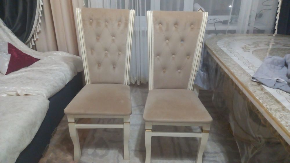 Стол мен орынлық