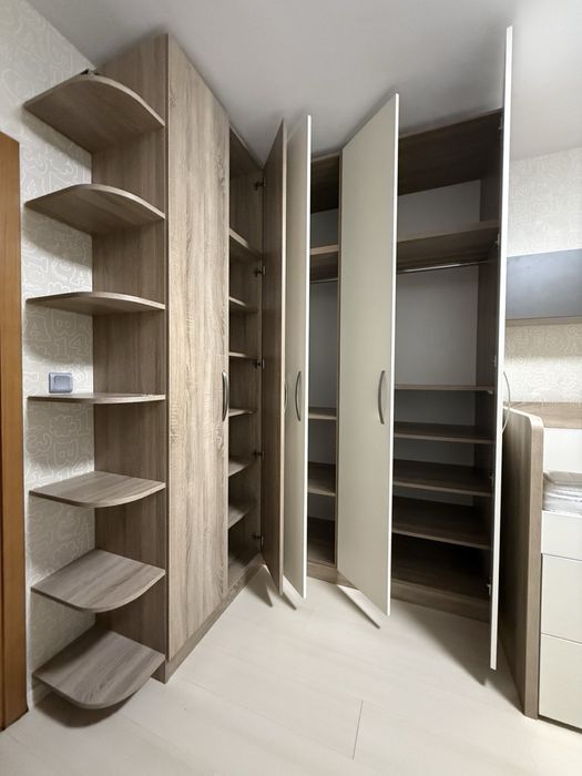 Ъглов гардероб  и  скрин