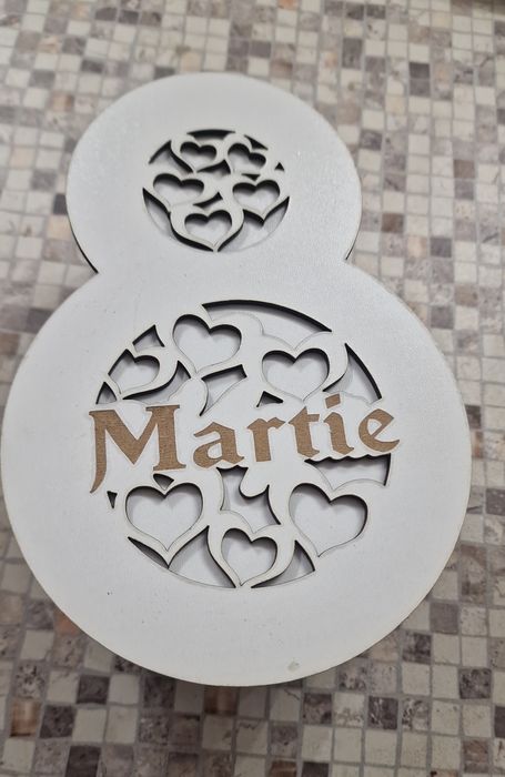 Cutie cadou ziua îndragostiților, 1 și 8 martie personalizată