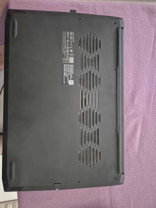 Laptop Gaming Lenovo IdeaPad 3 15ACH6, Ryzen 5 5600H, 16GB RAM, RTX 3050 Ti 4 GB