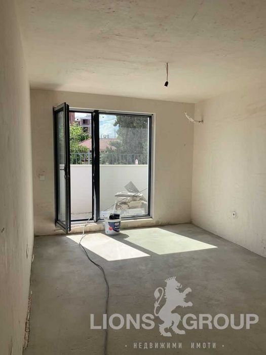 Продава се Двустаен апартамент в Варна, Бриз - 66 кв.м за 1963 €/кв.м - Снимка #3