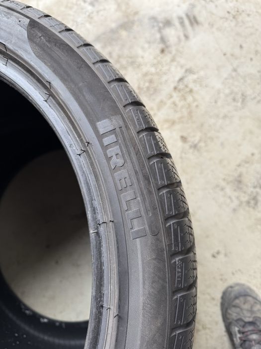 Pirelli sotto zero 3  285 35 r20/255 40 r20