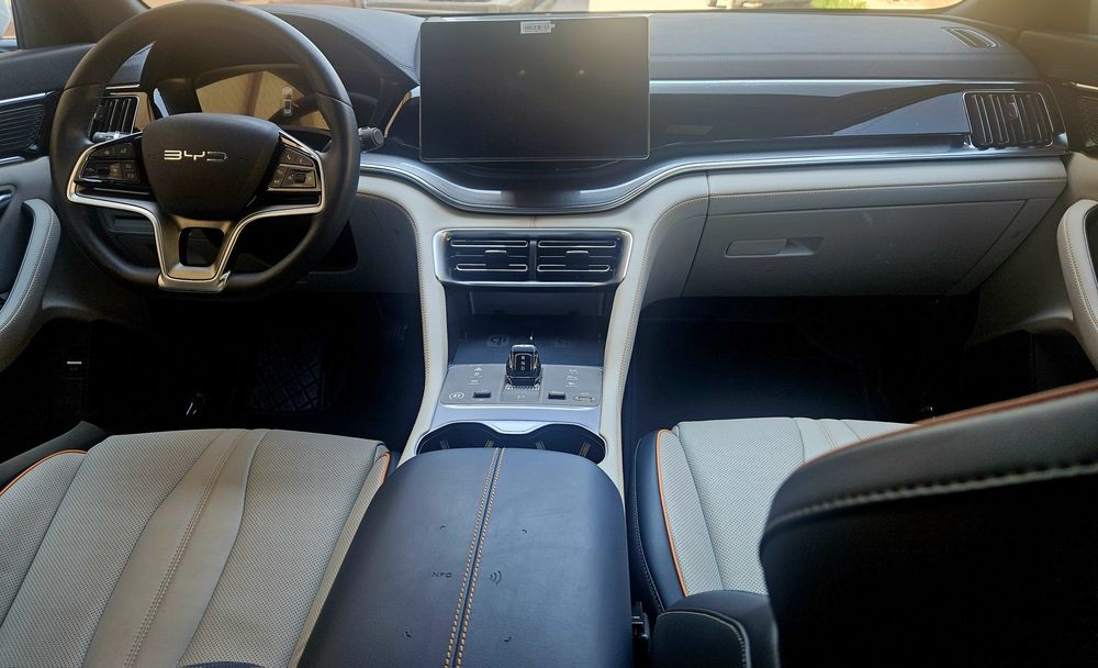 BYD Song Plus DM-i Champion 2024 — 8