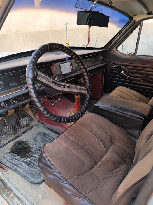 Волга газ 2401 сотилади 1984 йил