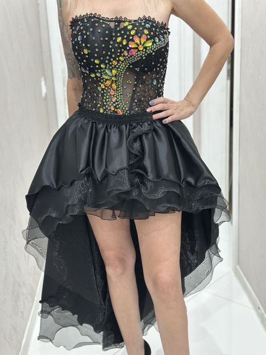 Бална рокля.