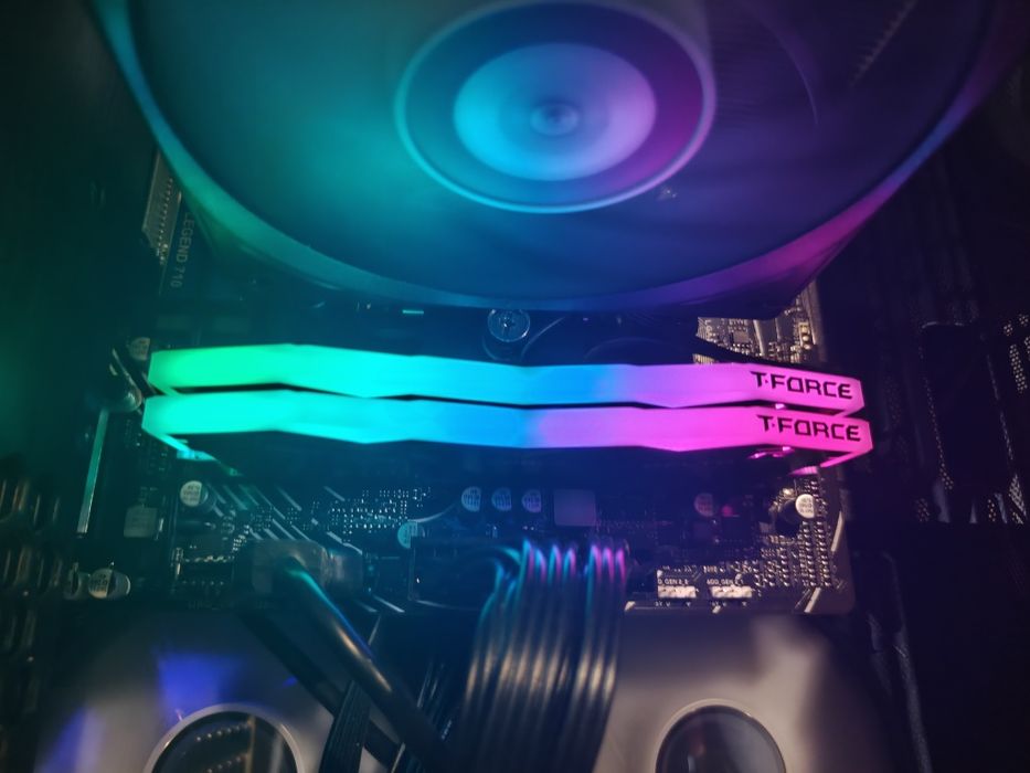 Продам ddr5 32gb 6400mhz