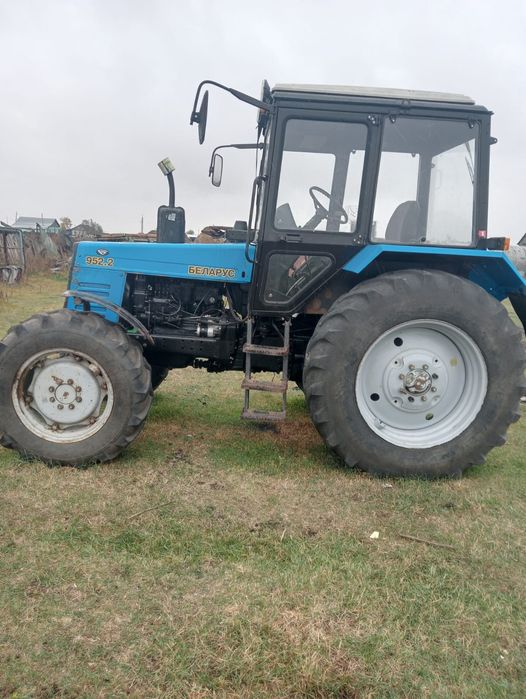 Продам трактор мтз 952