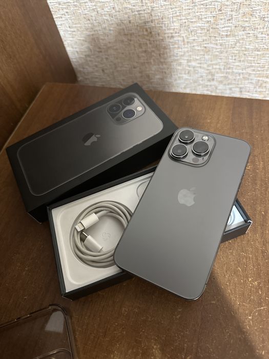 iPhone 13 Pro б/у в отличном состояний
