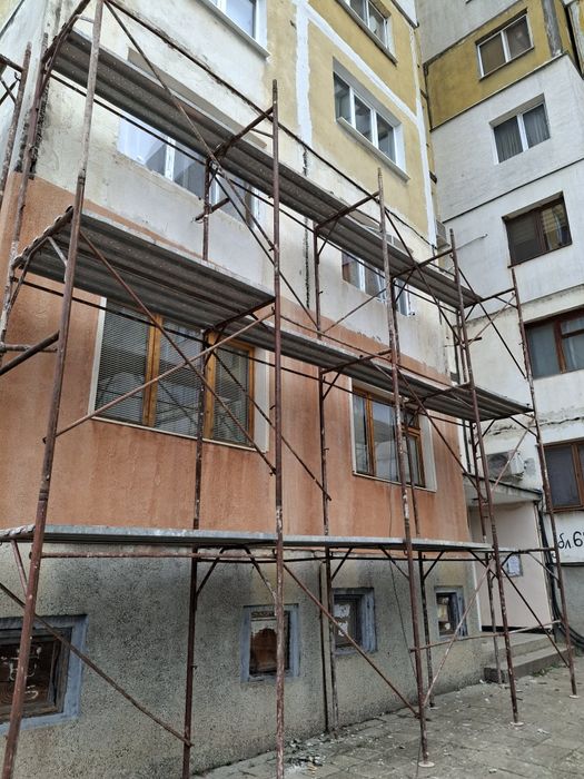 Скеле под наем италианско рамково.