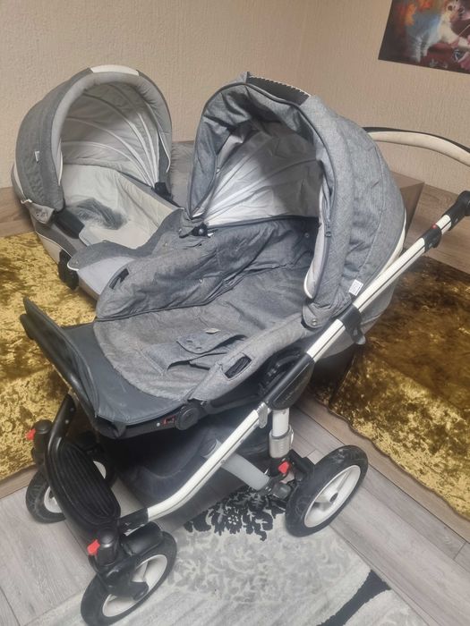 Бебешка количка  с кош за новородено!