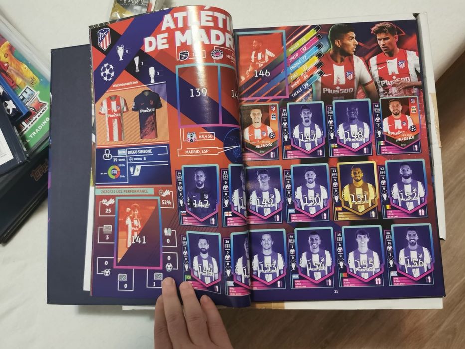 Album Topps UEFA Champions League 2021-2022 hardcover album