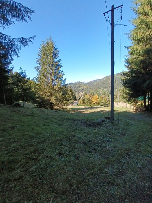 Teren intravilan la munte
