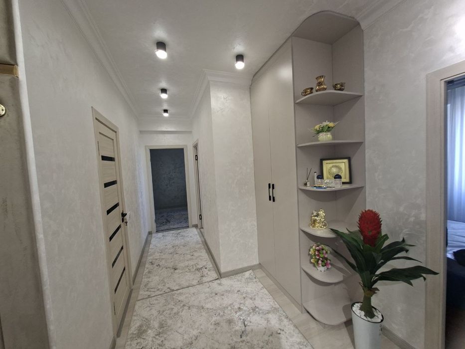 3 xona Temur Malik, Ekobazar, Mirzo Ulug'bek