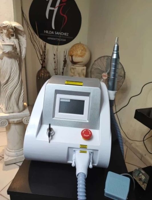 Aparat indepartare tatuaje/carbon peel