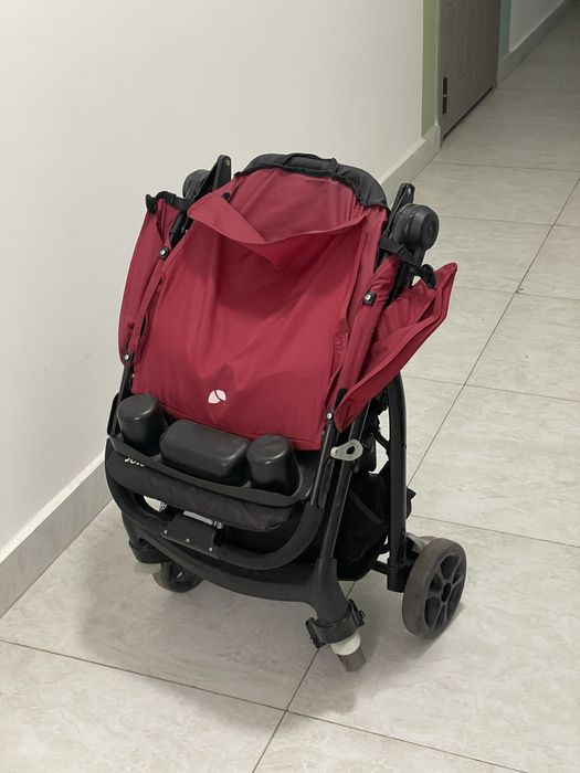 Коляска Joie в хорошем состоянии