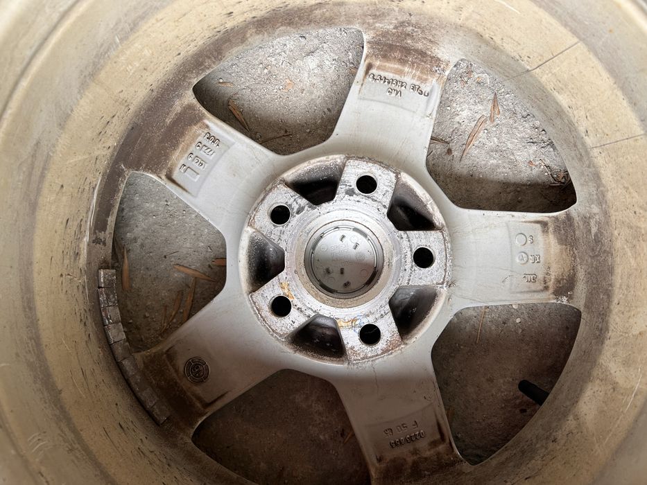 4 roti iarna 15 ‘ VW,Skoda,Seat,Audi import Germania stare impecabila