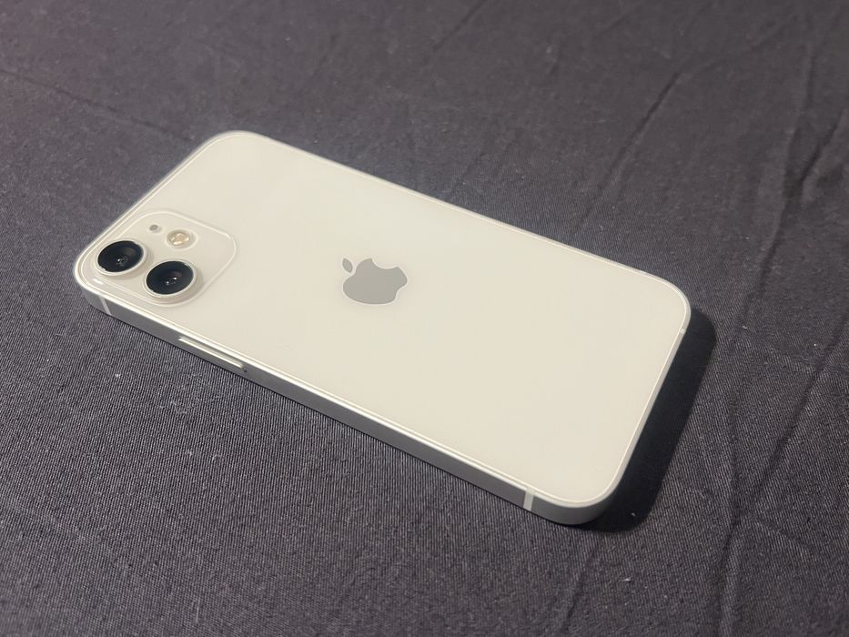 Iphone 12 mini 128 gb бял white 82% батерия