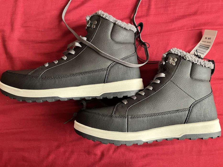 Зимни мъжки обувки ботуши WEATHERPROOF номер 43 UK 9 
Ограничителни бр