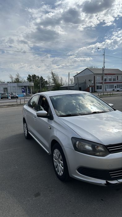 Фольксфаген поло