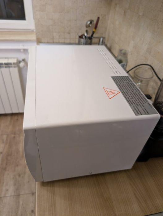 Cuptor Microunde Zelmer cu rezistenta grill