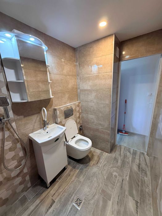 Двустаен апартамент под наем в Дружба 2 София