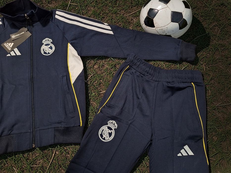 Детски футболен анцунг на РЕАЛ М  нов модел!!!