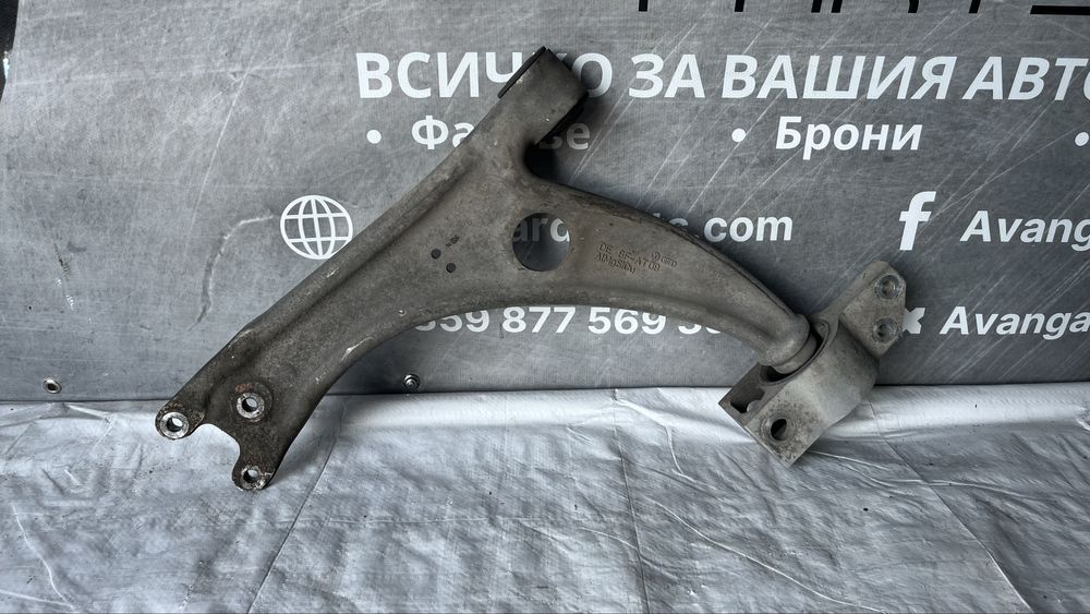 2 броя Тампон и носач VW Sharan 2014г.